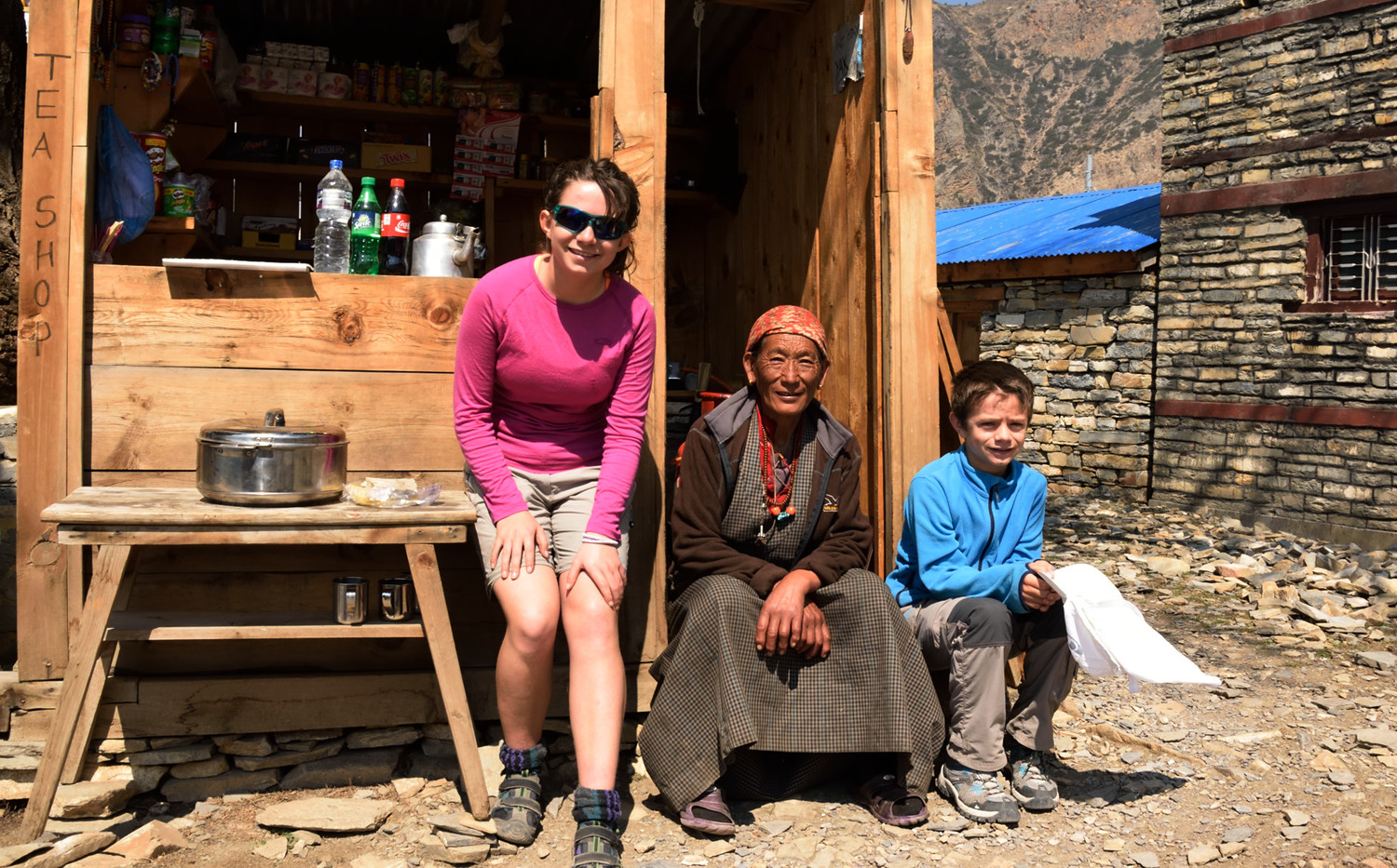 Ghyaru (3670m) : la dame aux beignets