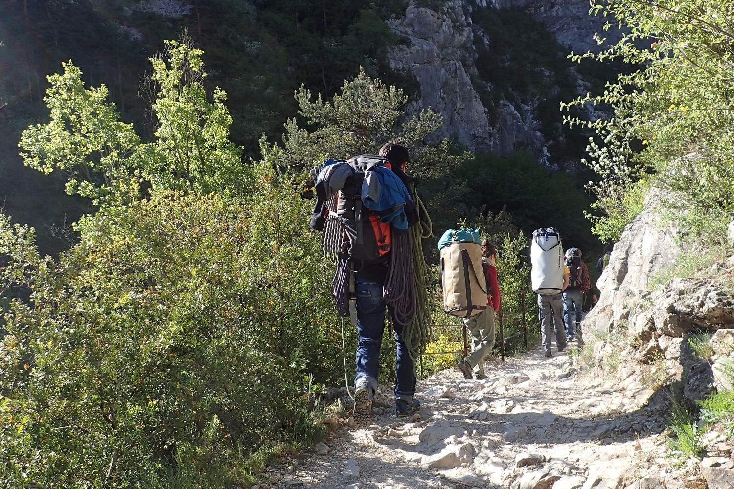 Approche par le sentier Martel