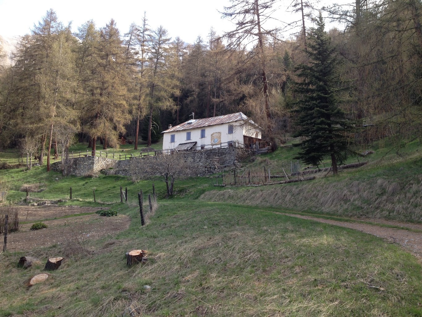 Refuge de la Pare (1832m)