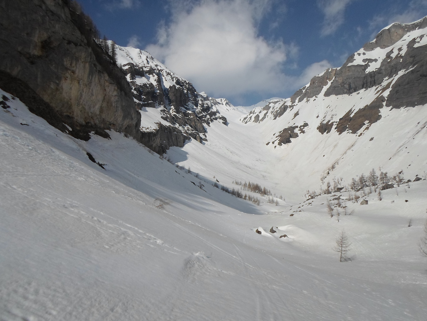 La Combe des Andins salendo al Wildhorn.