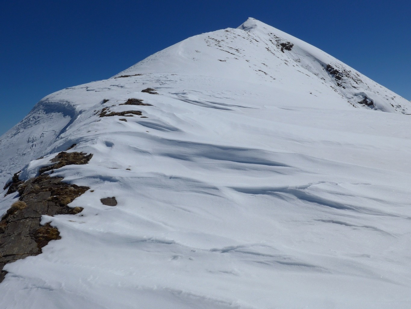 l'arête à suivre