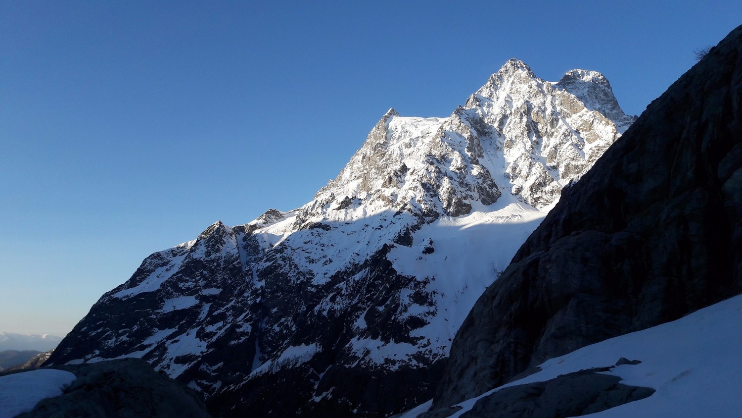 Lever de soleil sur le Mont Pelvoux