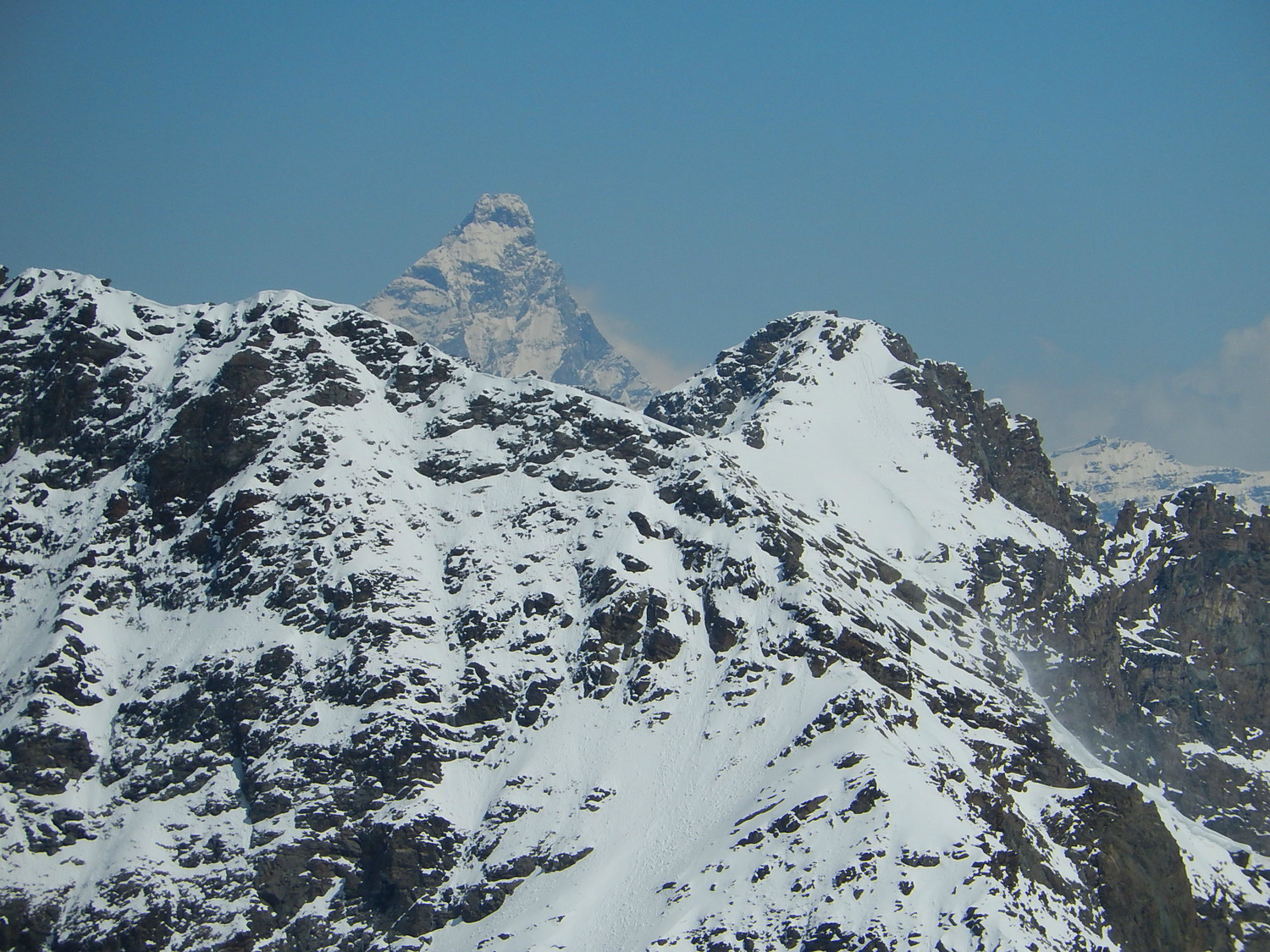 Sbuca il Cervino