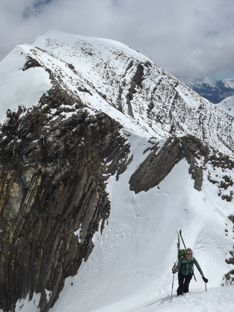 y'a plus qu'à atteindre le sommet (couloir dans le dos) et sommet des hauts forts