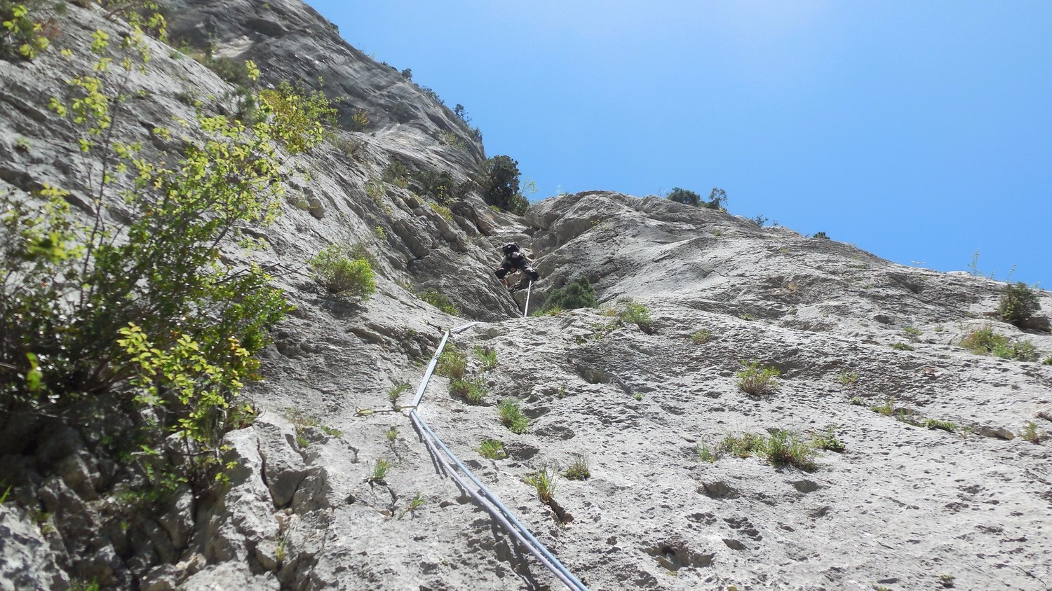 Toujours L2 partie renfougne.