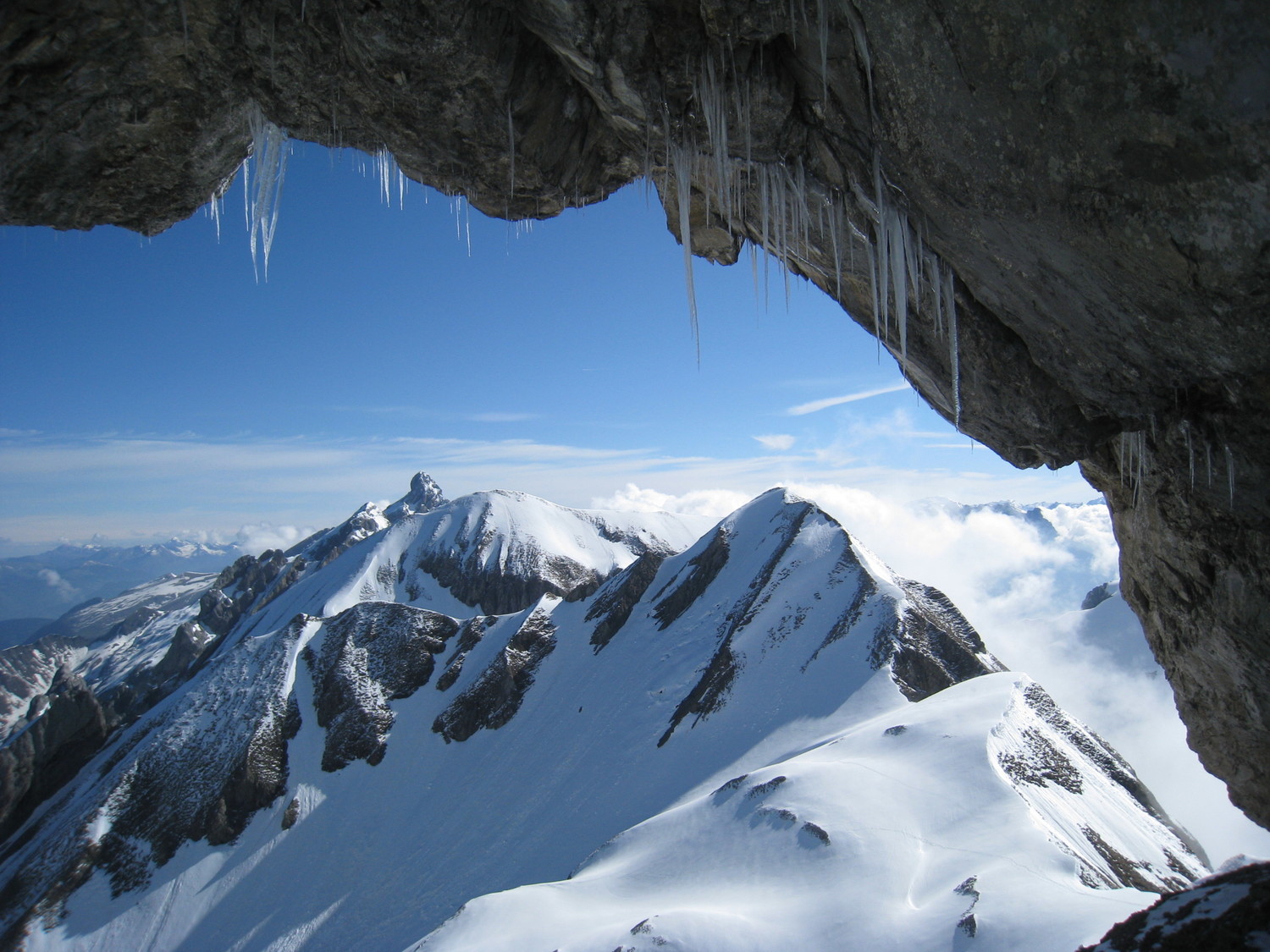 Trou de la Mouche (2453m)