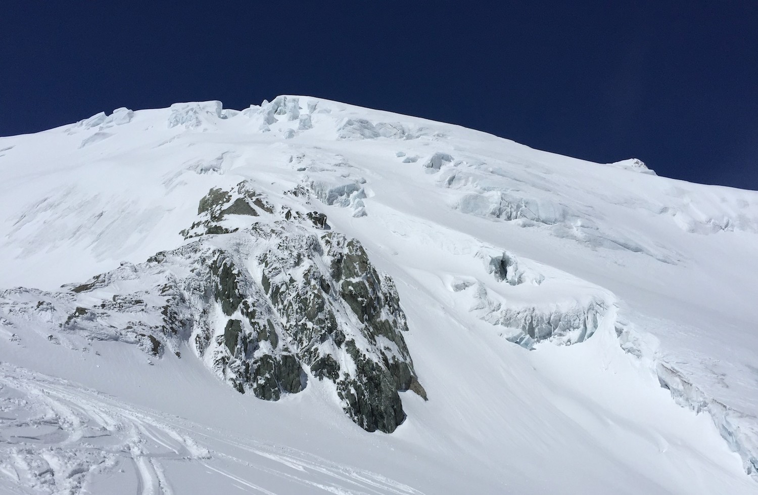 Les séracs au dessus du col des Vignettes.