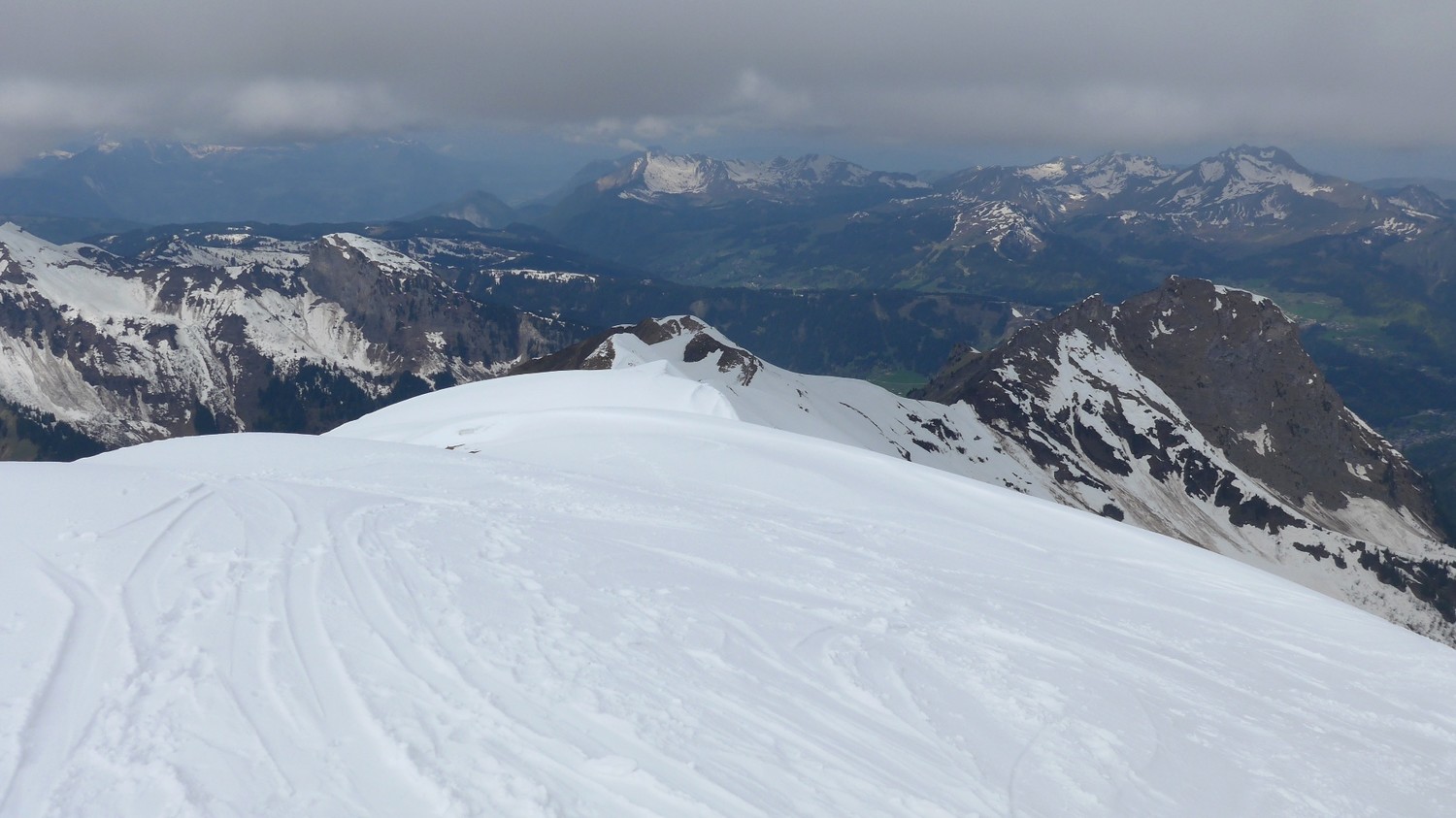 pas cette fois par là la descente !