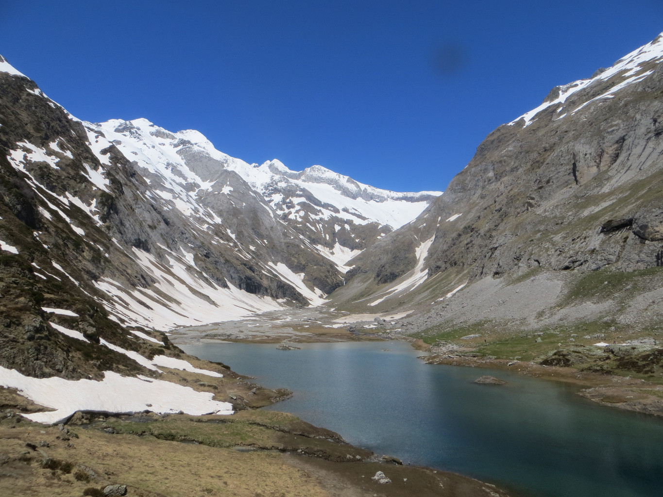 Etang du barrage d'Ossoue
