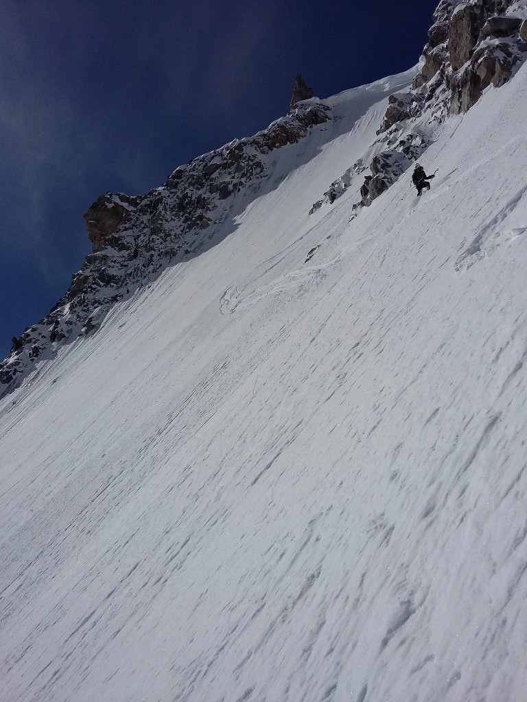 Greg en action evitant ses propres gros sluff