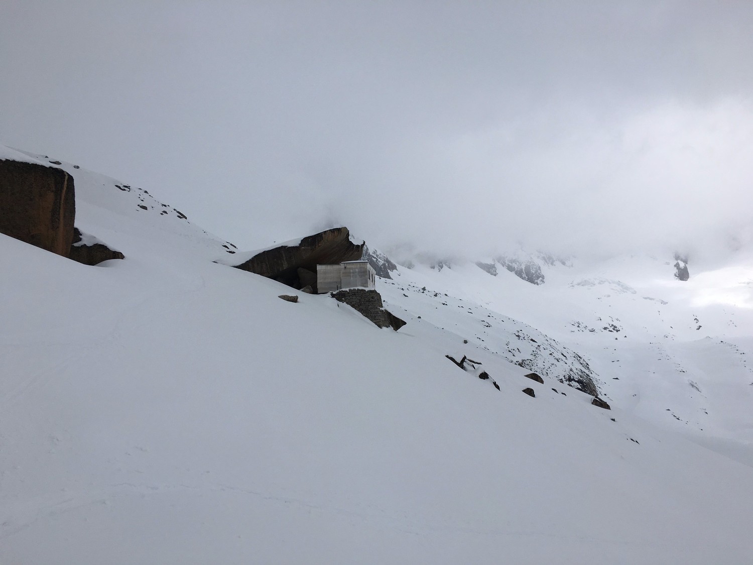 L'ancienne cabane du Couvercle