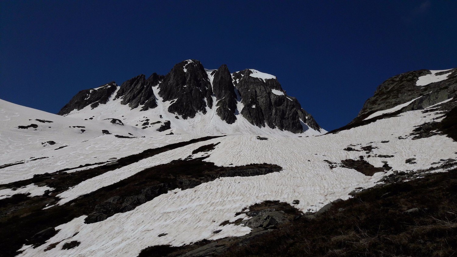 Un dernier regard vers Rocher Pilliozan avant d'aller déjeuner !
