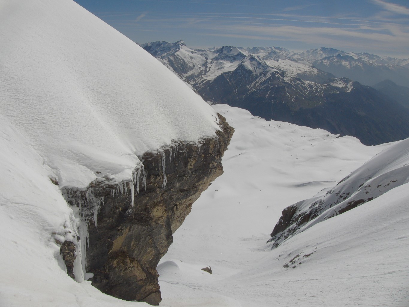 A l'entame de la longue traversée, juste au-dessus d'un magnifique pan coupé.
