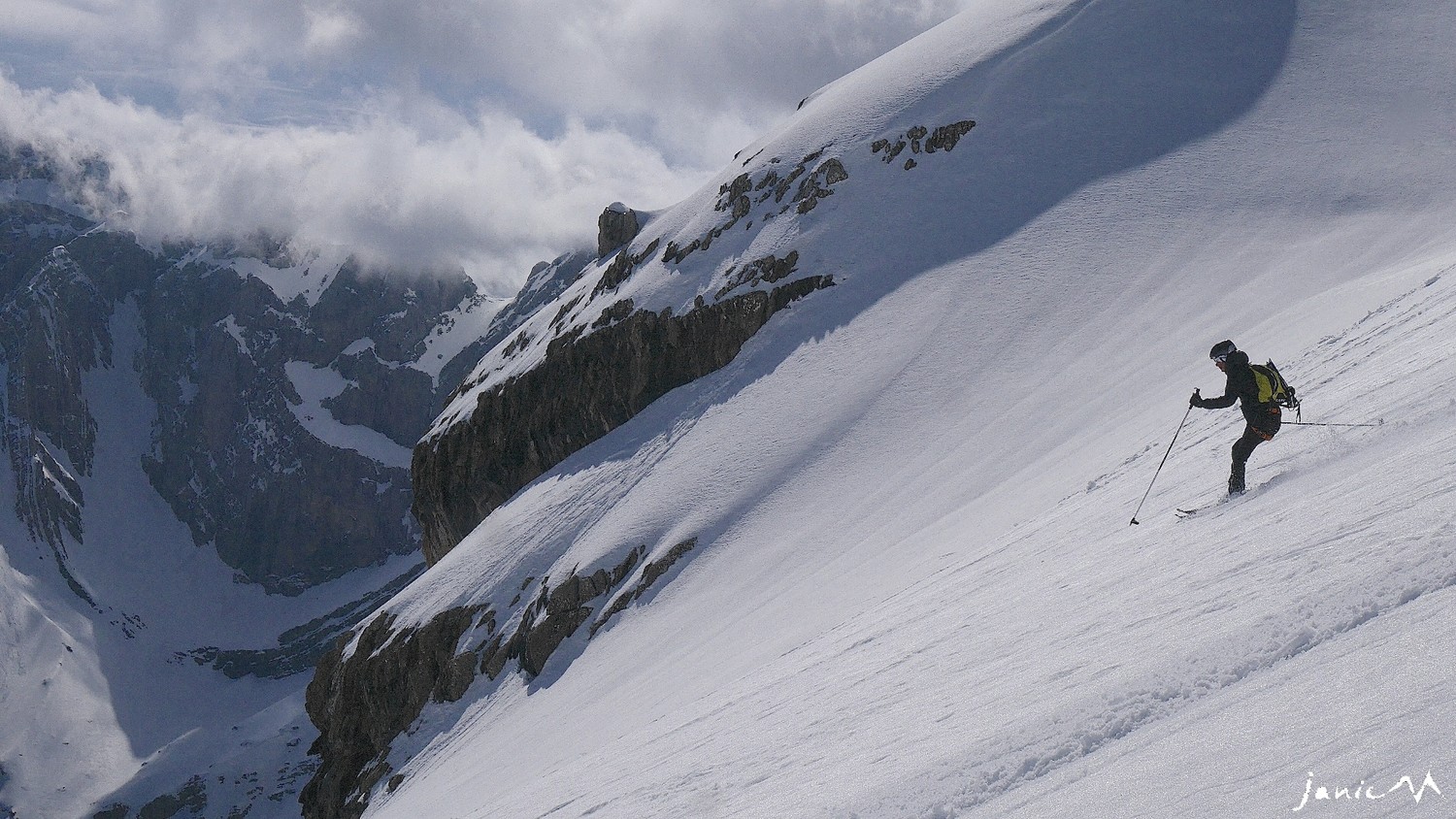Descente sur les Sarradets