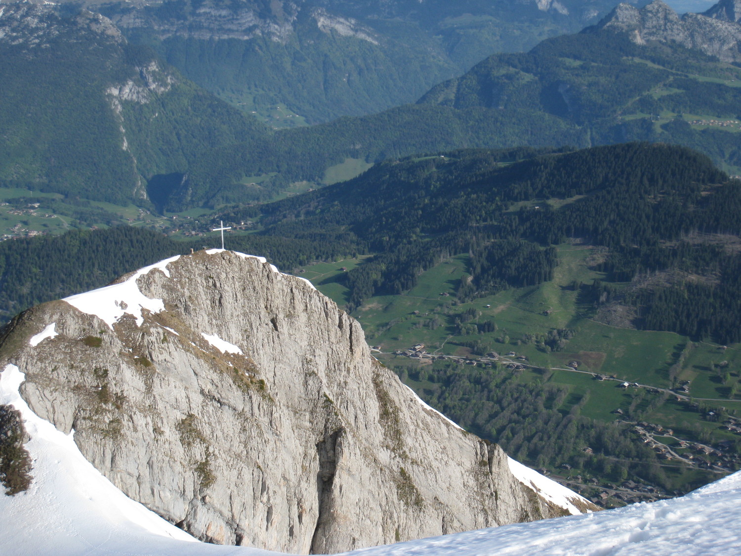 la Croix de l'aig des Calvaires -Pte 2370m