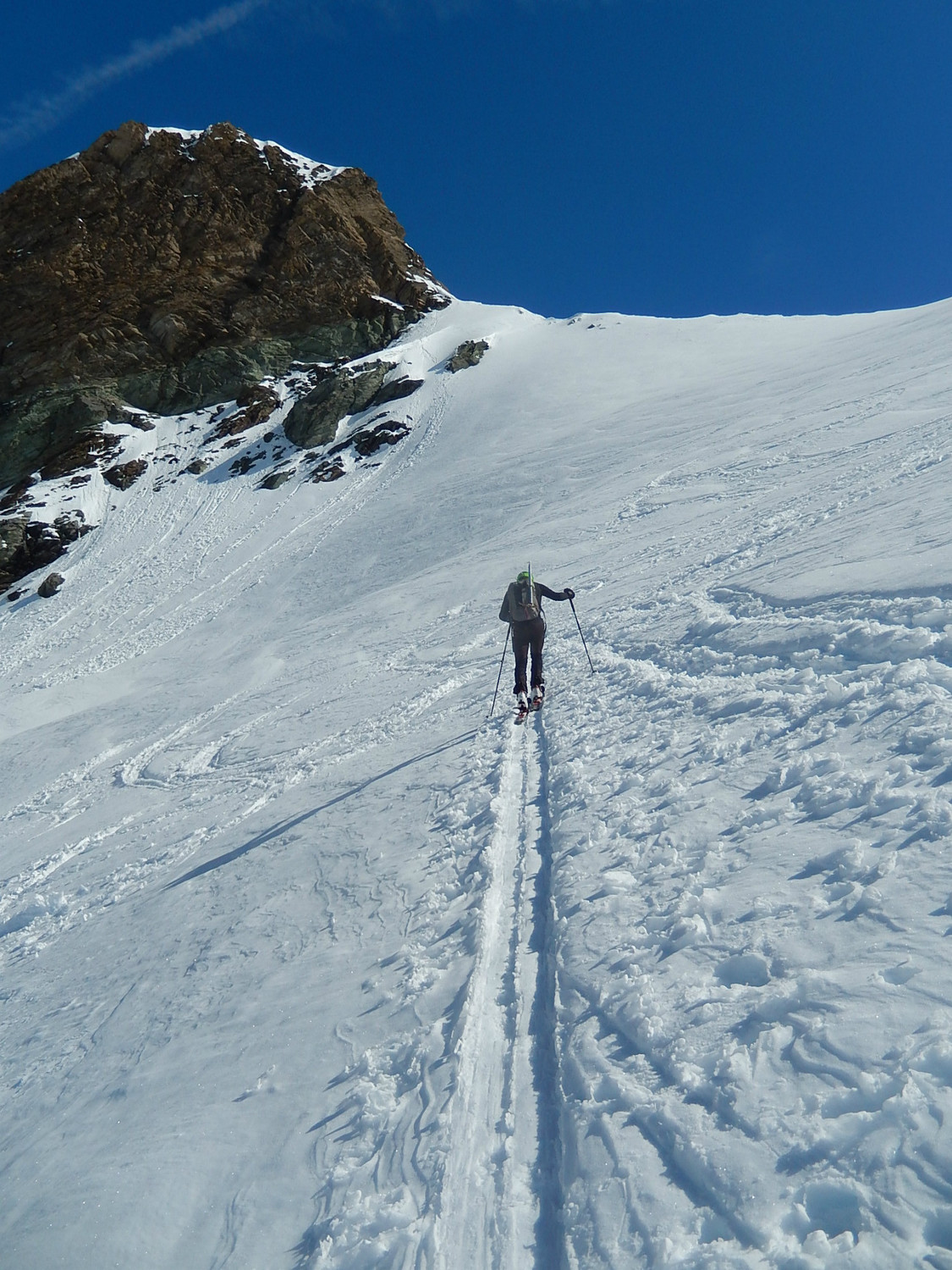 Un po' di nevaccia verso i 3300m