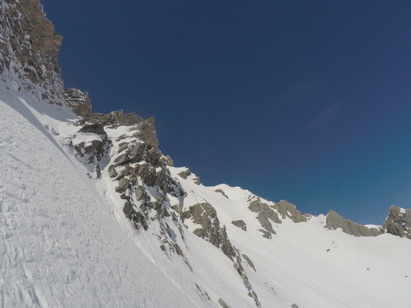 Vue sur le couloir central