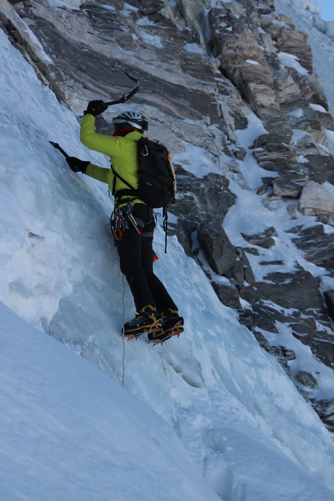 Ama Dablam May 8, 2016 : au dessus de la rimaye du Dablam (6350m)