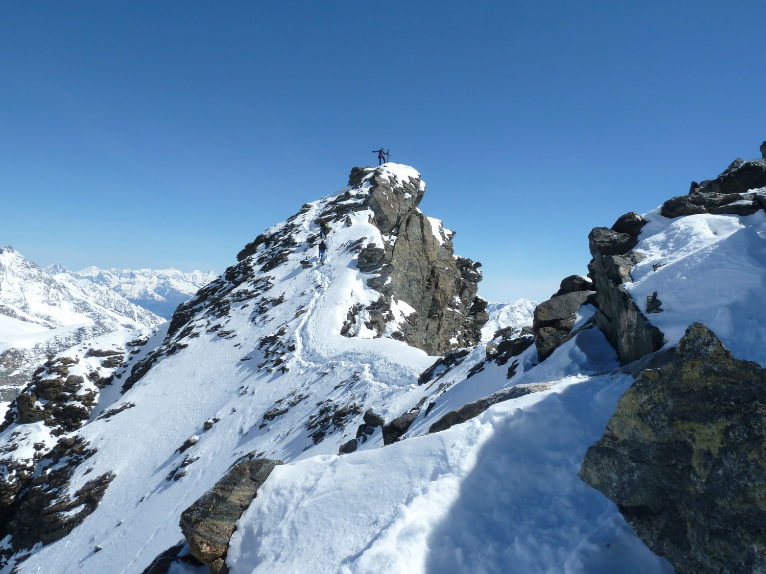JMZ au sommet du Rimpfischhorn (4199m)