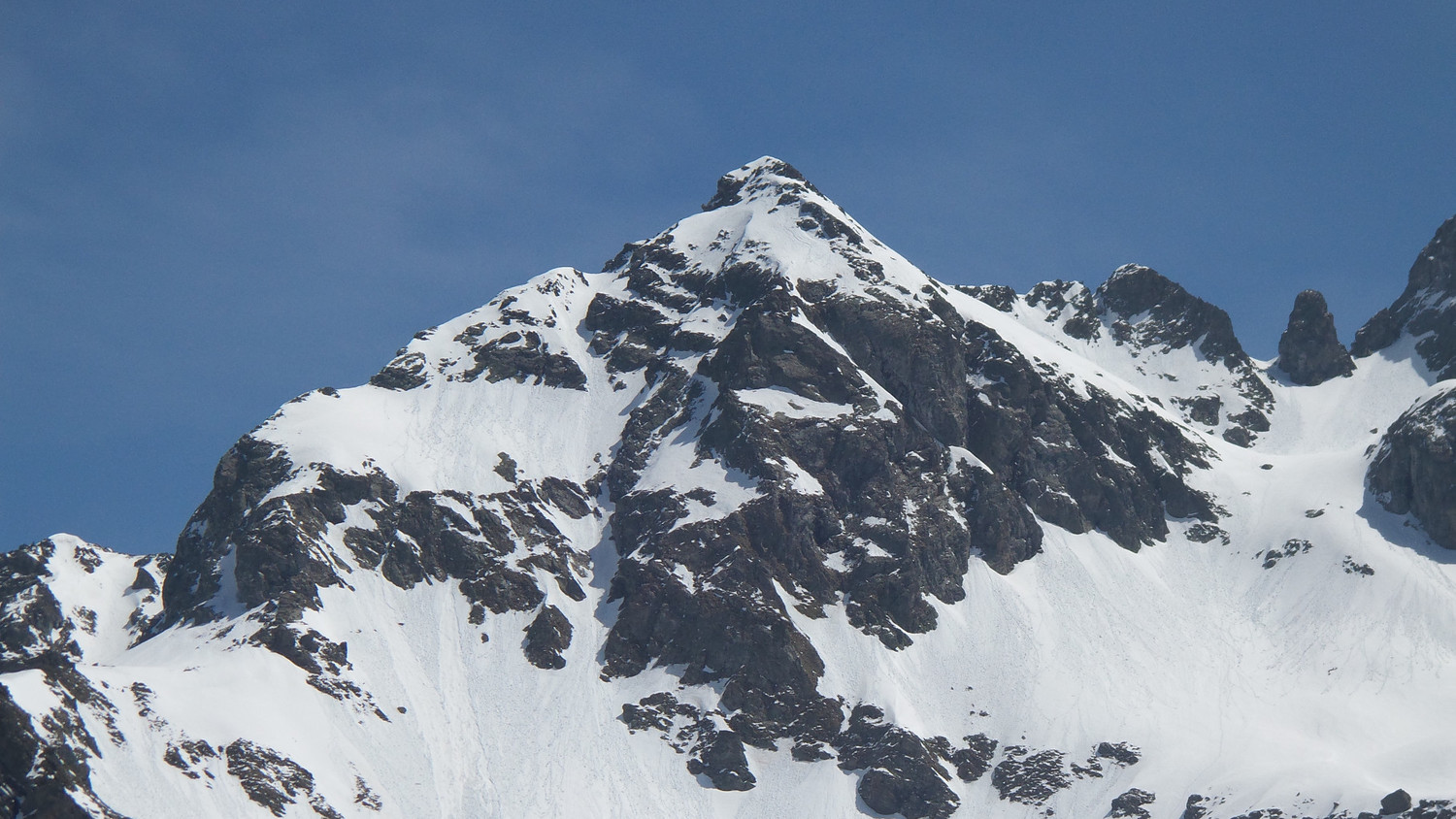 Le couloir W du Pic de la Pierre