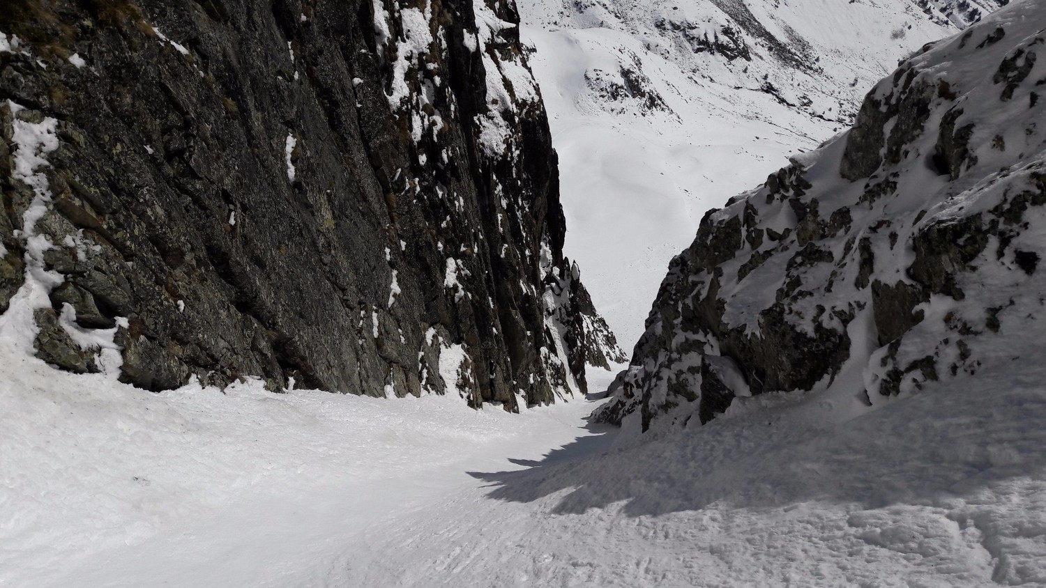 Le couloir NE de gauche (partie basse)