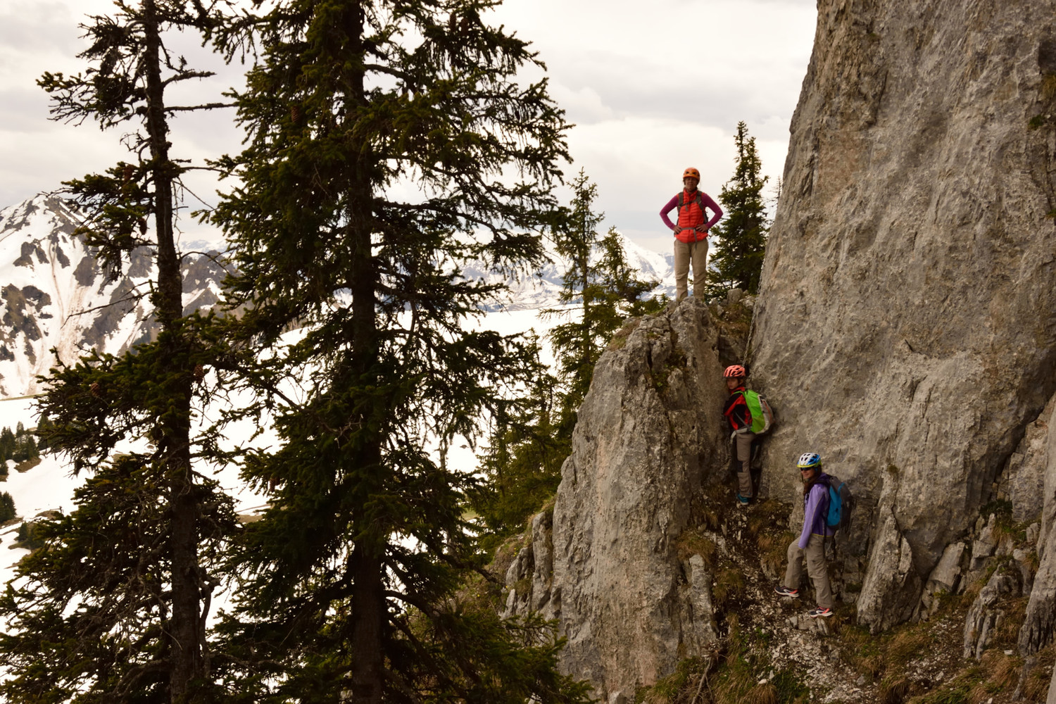 Niderhore, secteur gauche, accès au pied des voies.