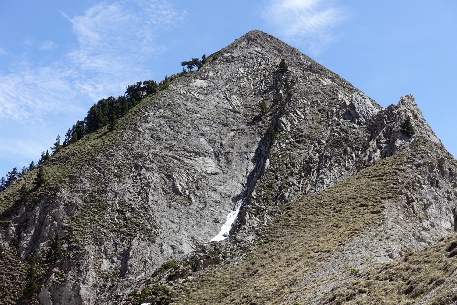 L'arête W vue du Pas de l'Ours.