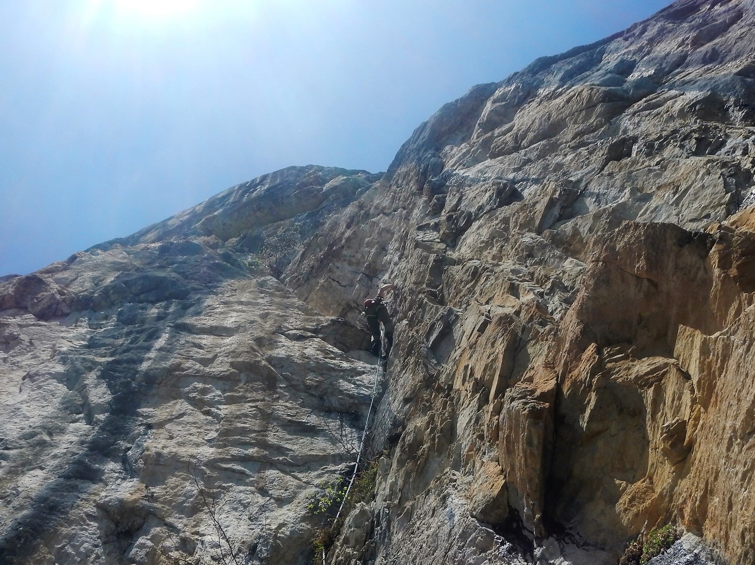 La fissure dièdre en 6b.