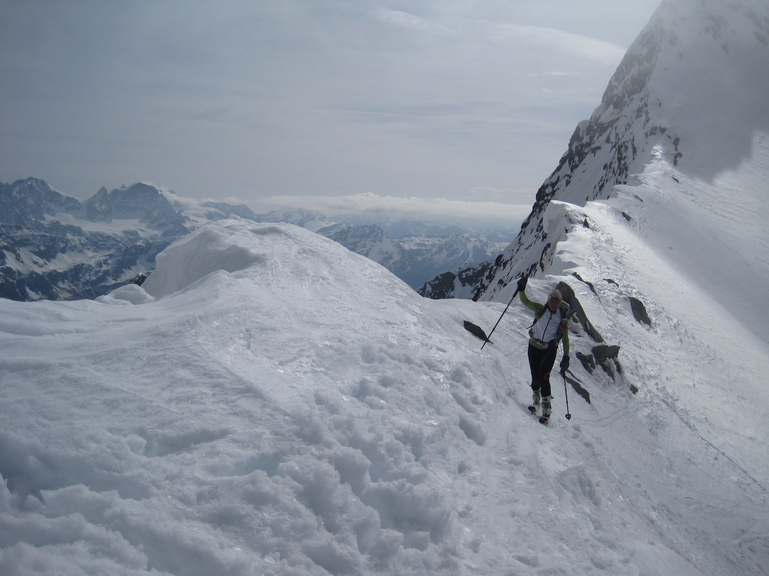 Arrivando alla sella con neve abbondante