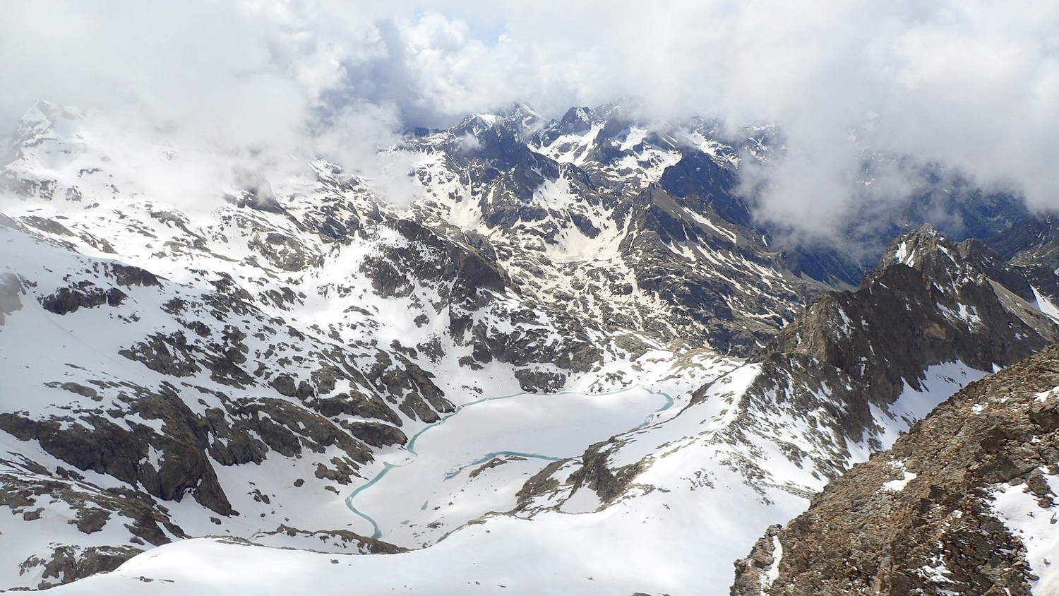 Le Lac Long