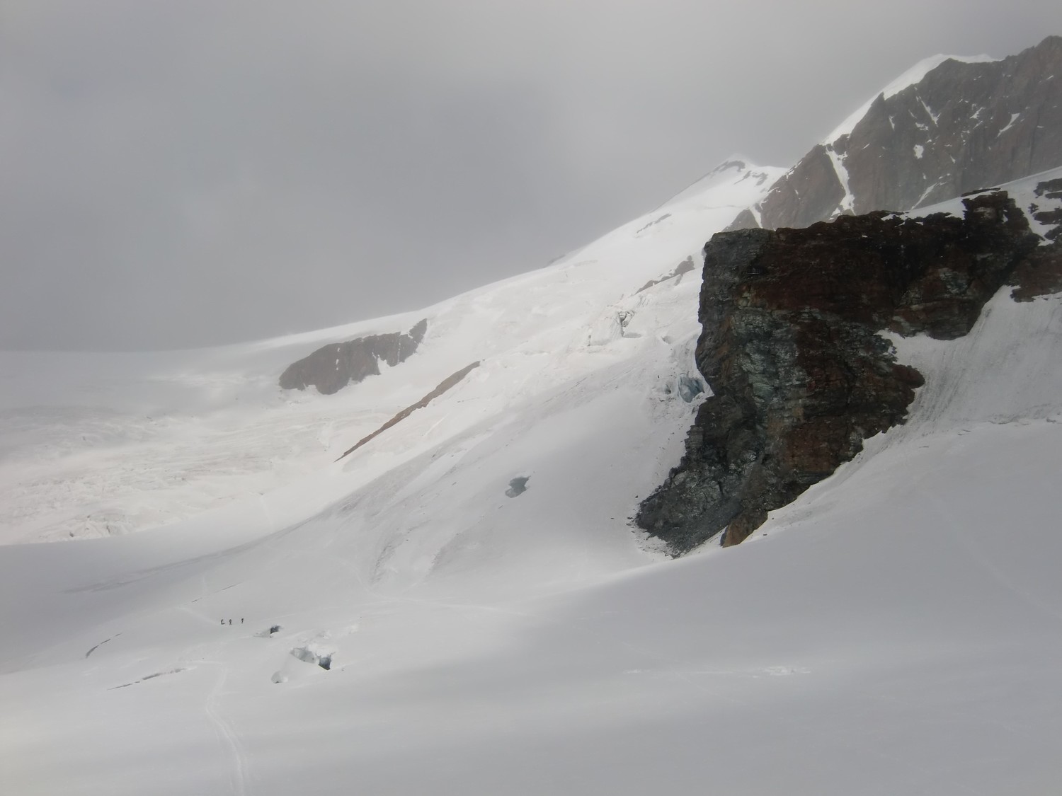 La longue remonté vers le Klein Matterhorn