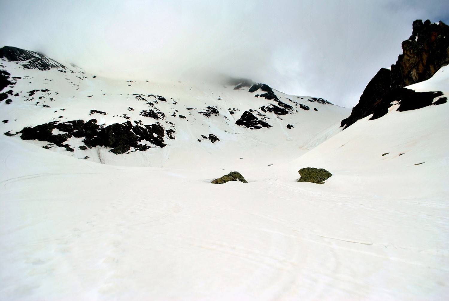 Sortie du "couloir" sous le port