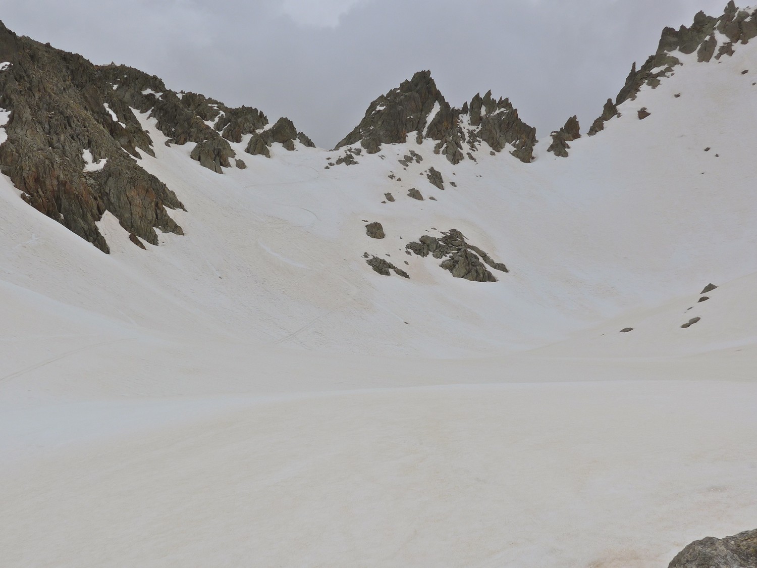 Le haut ski pas terrible.