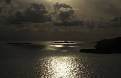 Calanques au crépuscule
