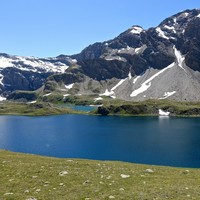 Lac Rosset - pointe Basei en arrière plan