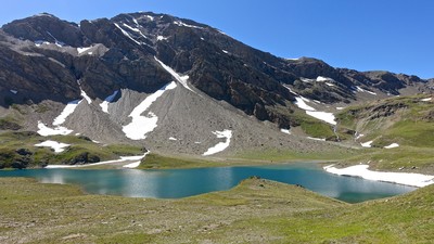 Lac Leyta et la Grande Vaudala Lac Leyta et la Grande Vaudala