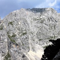 Pelc nad Klonicami, face SW