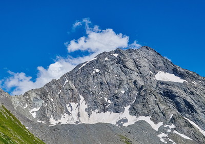 Zoom sur le Grand Bec, versant NW... Zoom sur le Grand Bec, versant NW...