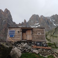Le refuge dans son écrin