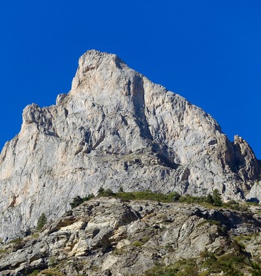 Face magnifique (on distingue bien, à gauche de la zone à l'ombre, la magnifique L5). Face magnifique (on distingue bien, à gauche de la zone à l'ombre, la magnifique L5).