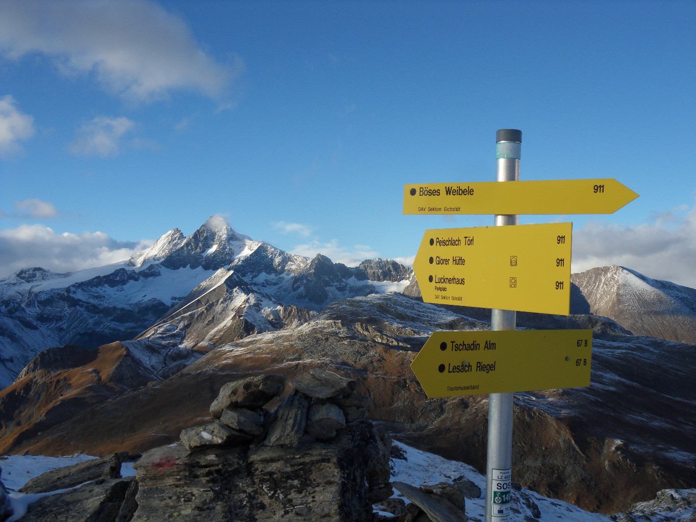Tschadinsattel: vue sur le toit d'Autriche