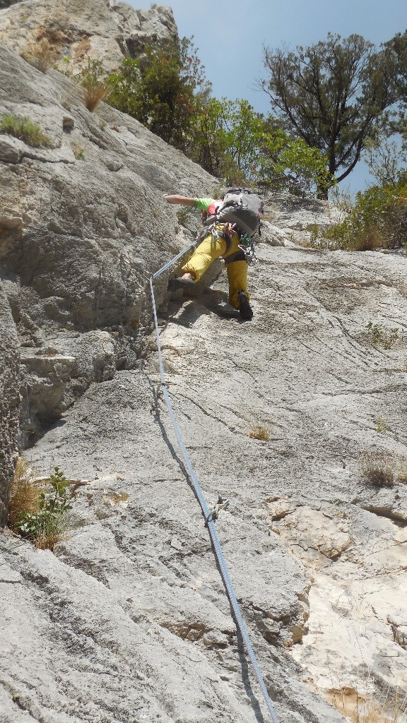 Suite L3 fissure/dièdre, en y allant tranquille il y a tout se qu'il faut, magnifique