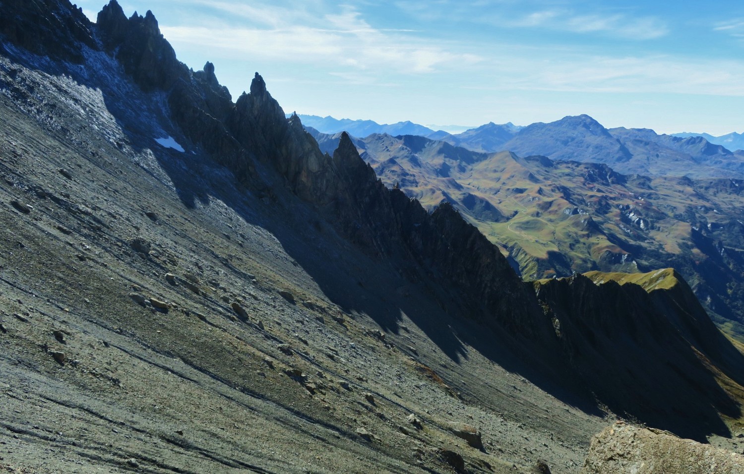 De Roche Parstire à Parozan - sous la Brèche