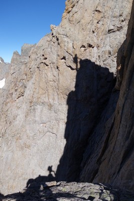 Ombre Chinoise dans la traversée des Aiguilles de Sialouzes Ombre Chinoise dans la traversée des Aiguilles de Sialouzes