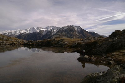 Lac de la Coche et Grandes Rousses Lac de la Coche et Grandes Rousses