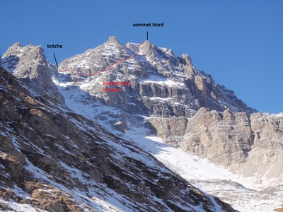 itinéraire de montée: vu depuis le Col de Péas itinéraire de montée: vu depuis le Col de Péas