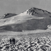 Elbrous par Vittorio Sella en 1889