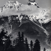 Ushba par Vittorio Sella en 1889