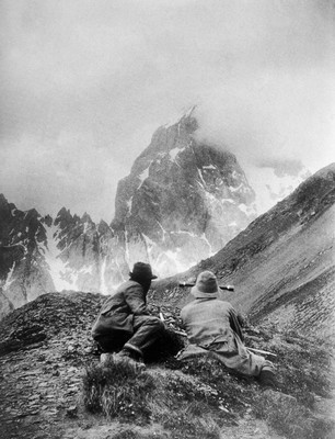 Ushba par Vittorio Sella XIXe Ushba par Vittorio Sella XIXe
