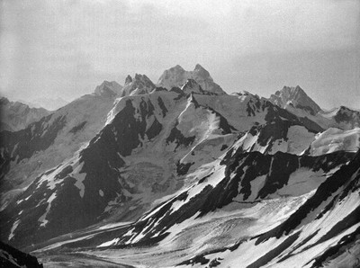 Ushba vu de l'Elbrus par Vittorio Sella XIXe Ushba vu de l'Elbrus par Vittorio Sella XIXe